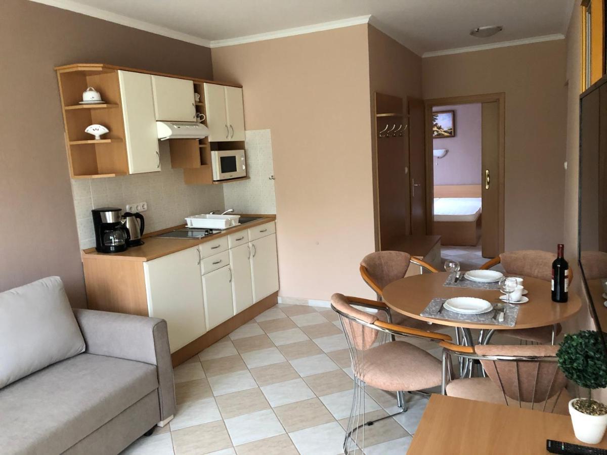 Jozsef Apartments House Залакарош Экстерьер фото